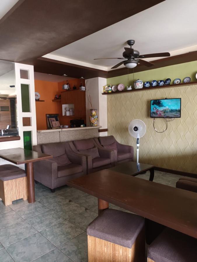 Mactan Pension House Lapu-Lapu City Eksteriør billede