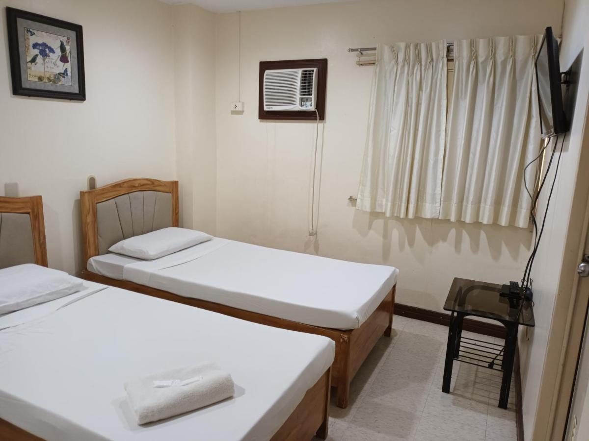 Mactan Pension House Lapu-Lapu City Eksteriør billede